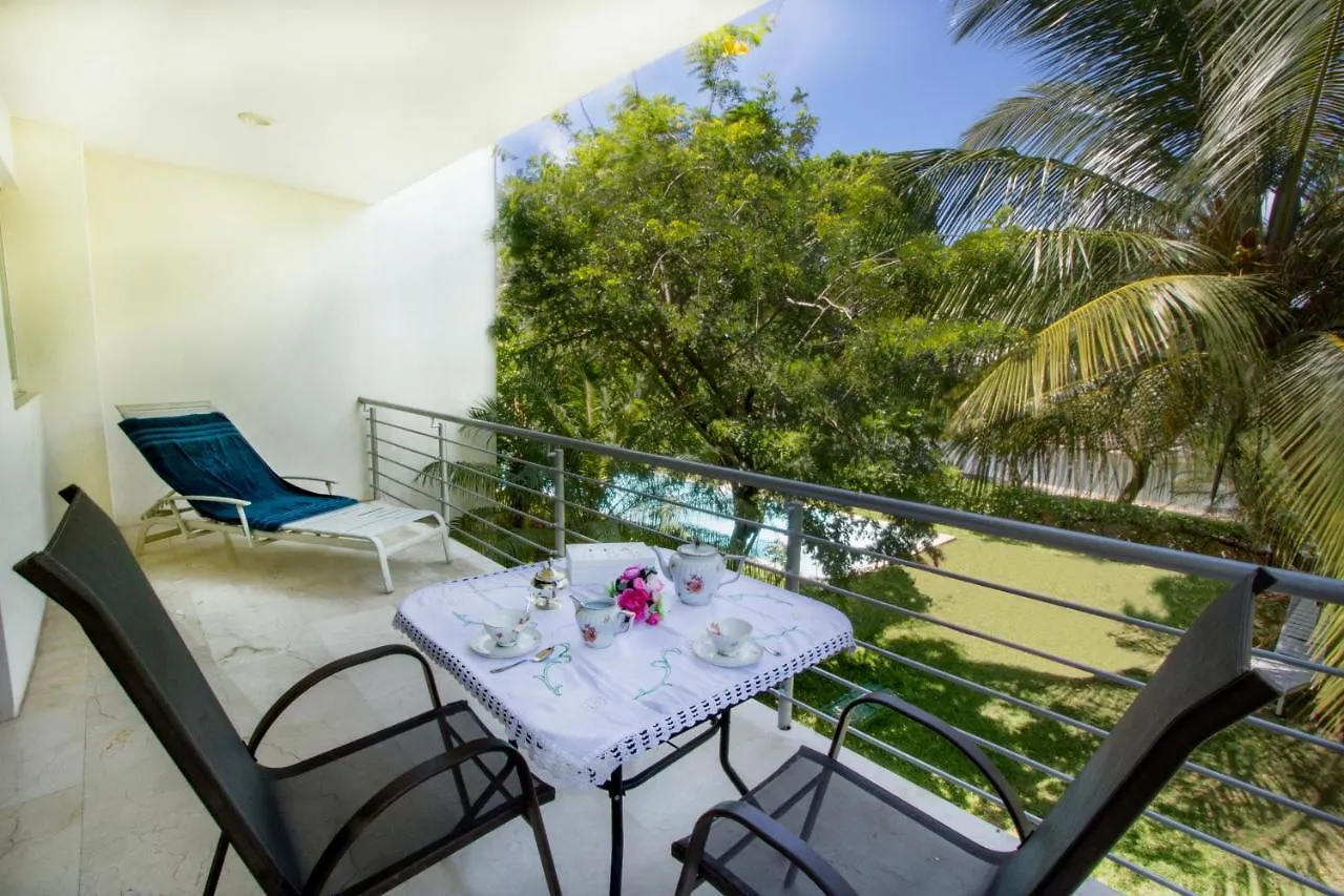 Luxury House B&B Playa del Carmen Bed & Breakfast