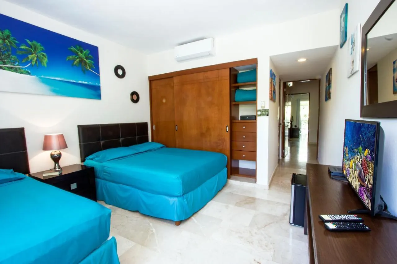 ***** Bed & Breakfast Luxury House B&B Playa del Carmen Mexico